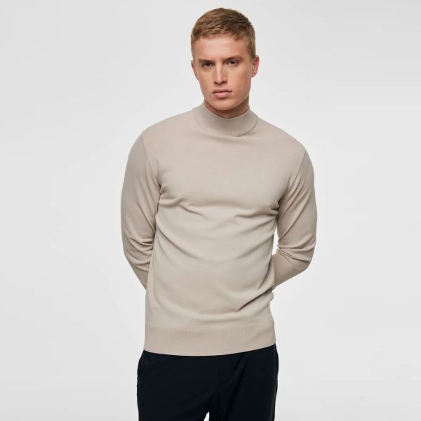 Genti Turtle Sweater Beige