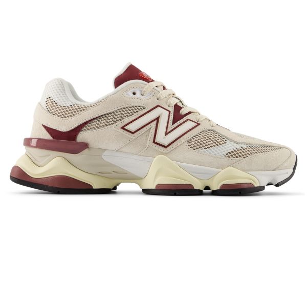 New Balance 9060 Sneaker Beige/Rood