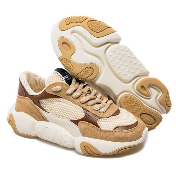 Valentino Garavani Bubbleback Sneaker Bruin